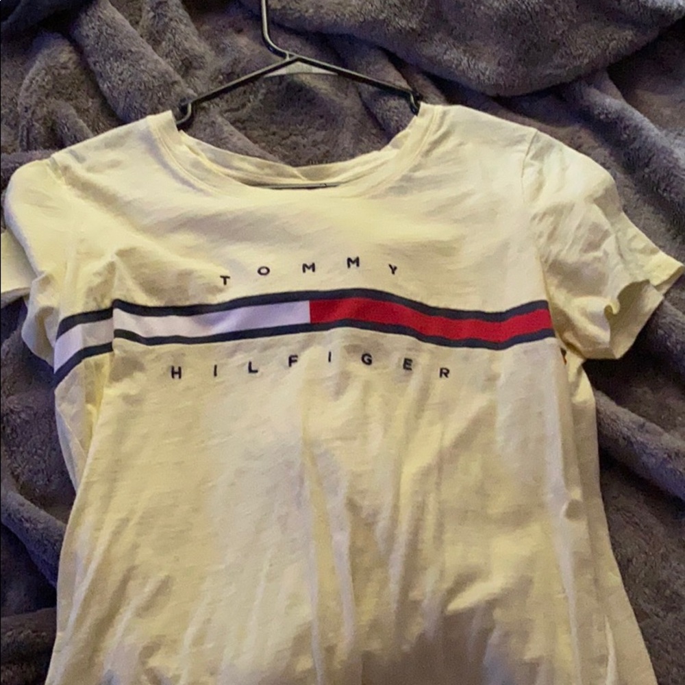 Tommy Hilfiger NWOT shirt